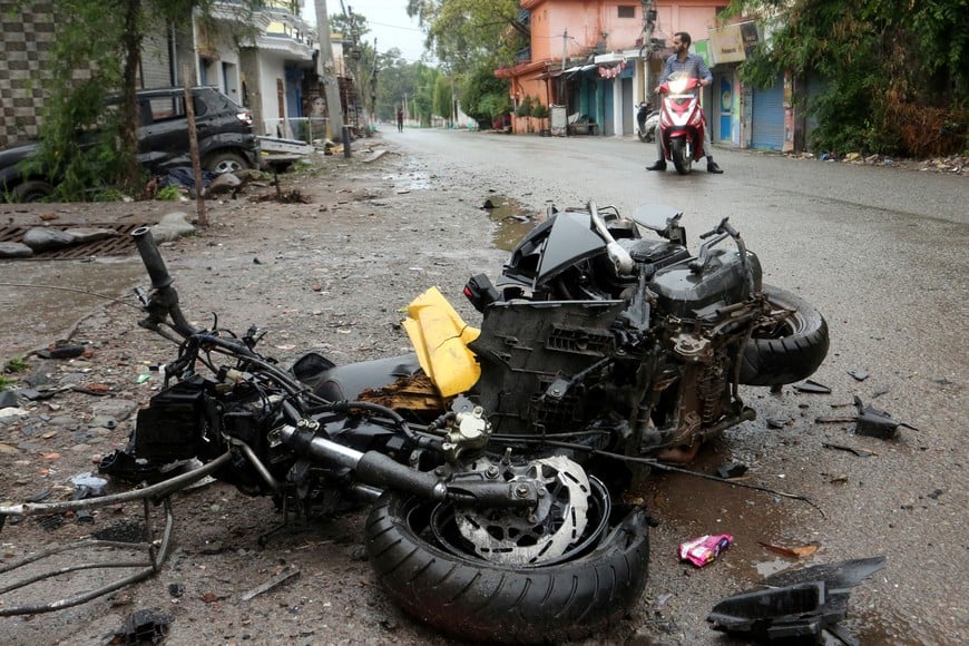 Debris of a scooter damaged by a cross-border shelling lies on a road in Poonch near the Line of Control (LoC) between India and Pakistan, May 8, 2025. REUTERS/Stringer